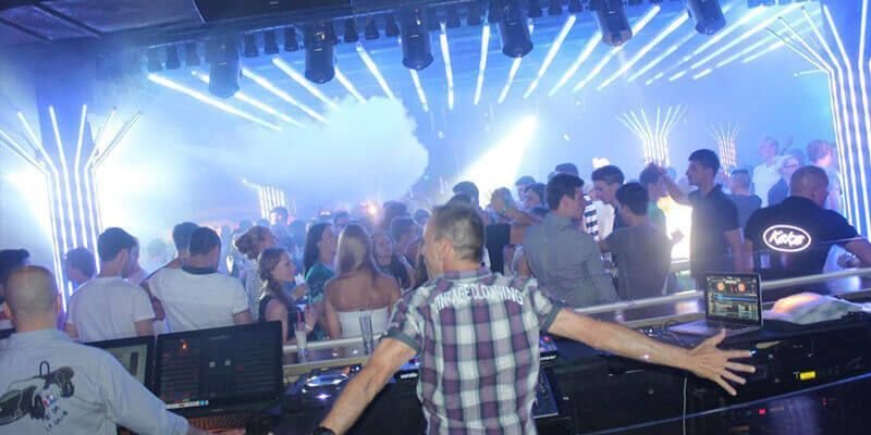 DJs sorgen für Partystimmung