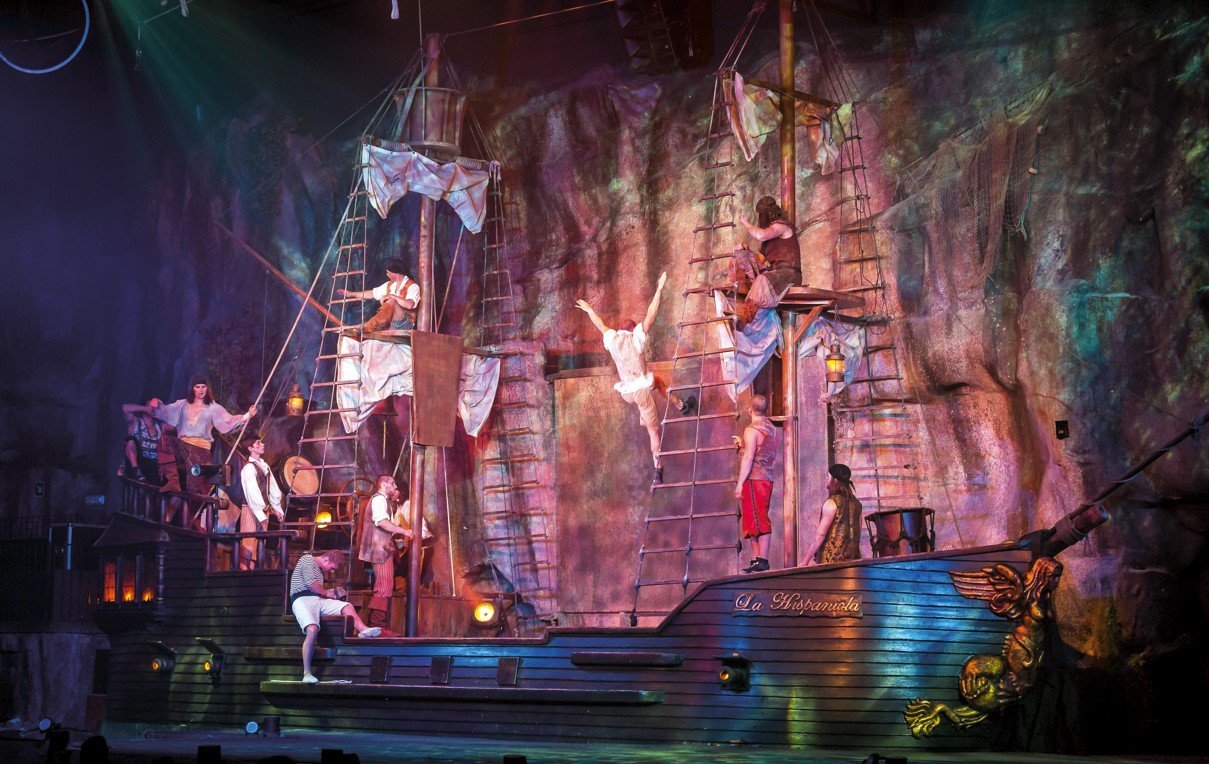 vip show in magalluf