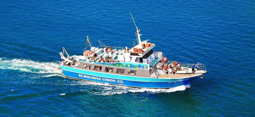 boat in Alcudia Bay